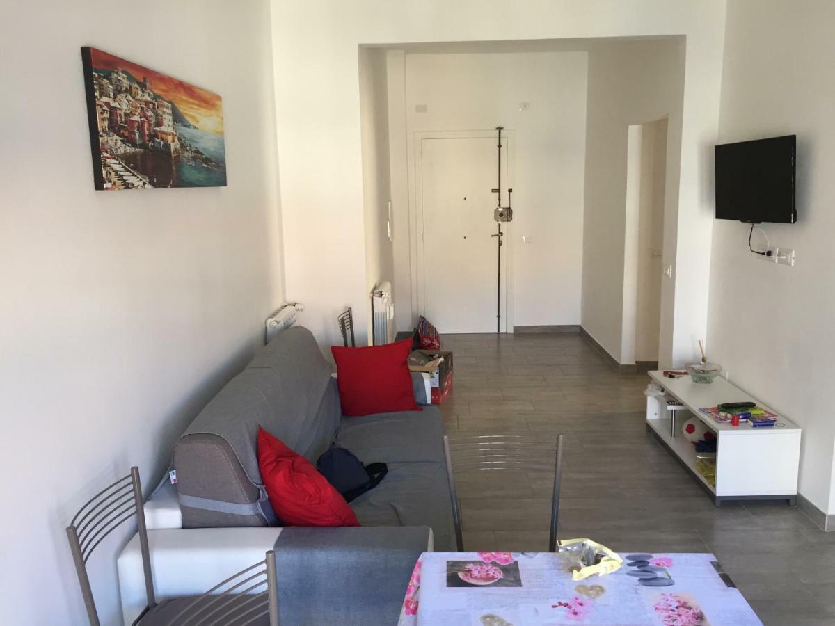 M&Y S House Vicino Alle Spiagge ラヴァーニャ エクステリア 写真